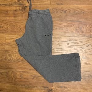 Men’s Nike Sweatpants | Dark Gray | Large